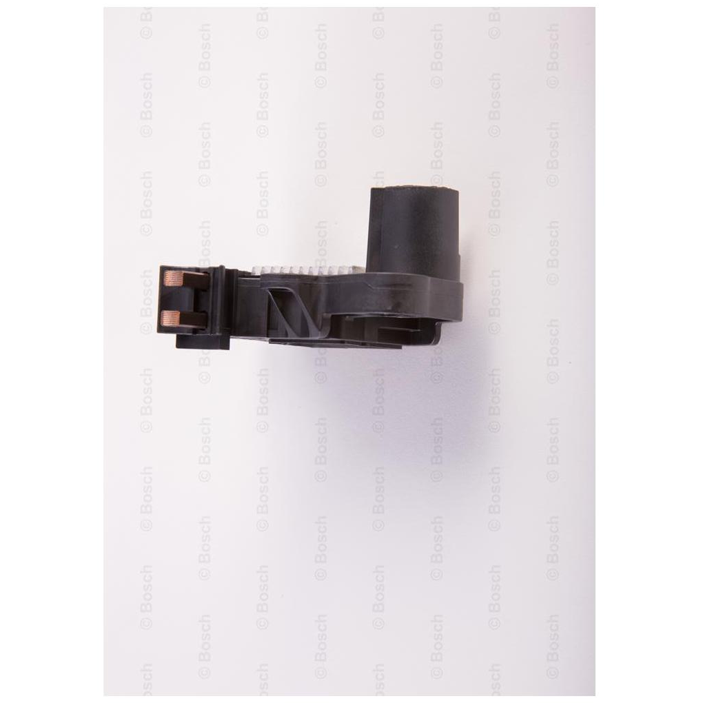 Regulador de Voltagem - Bosch - 0 272 220 733