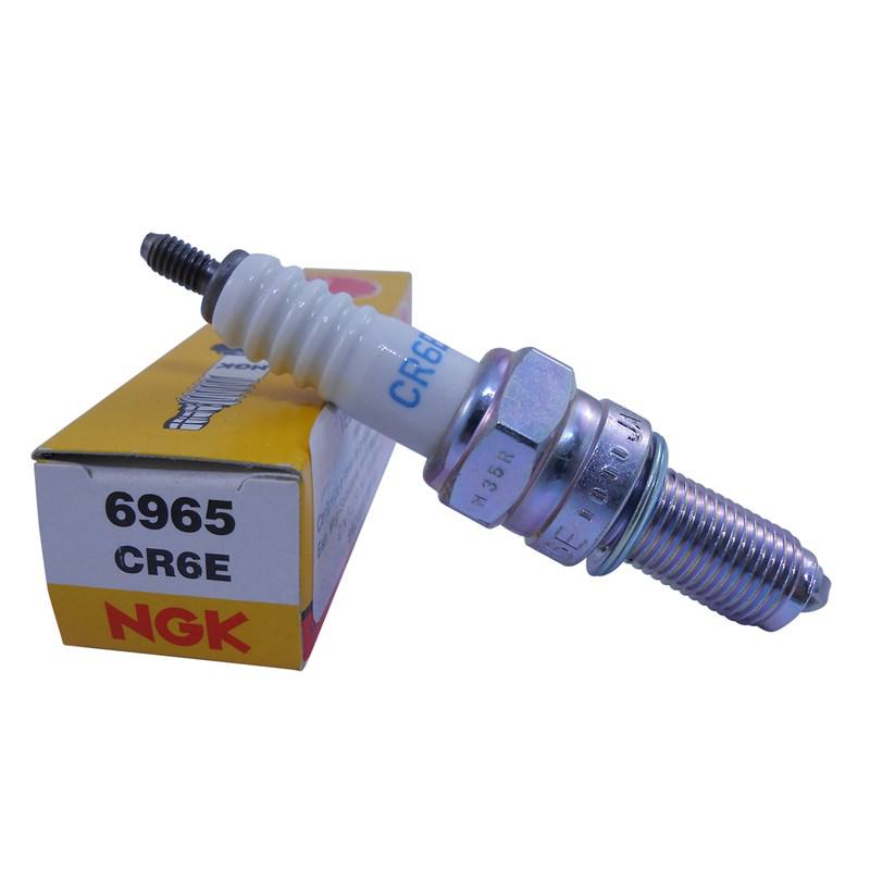 Vela de Ignição para Suzuki Burgman AN 125 - NGK - CR6E