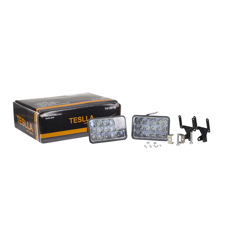 Kit Farol Auxiliar Retangular 15 LEDs 12V/24V 48W - Teslla - Tk1001B