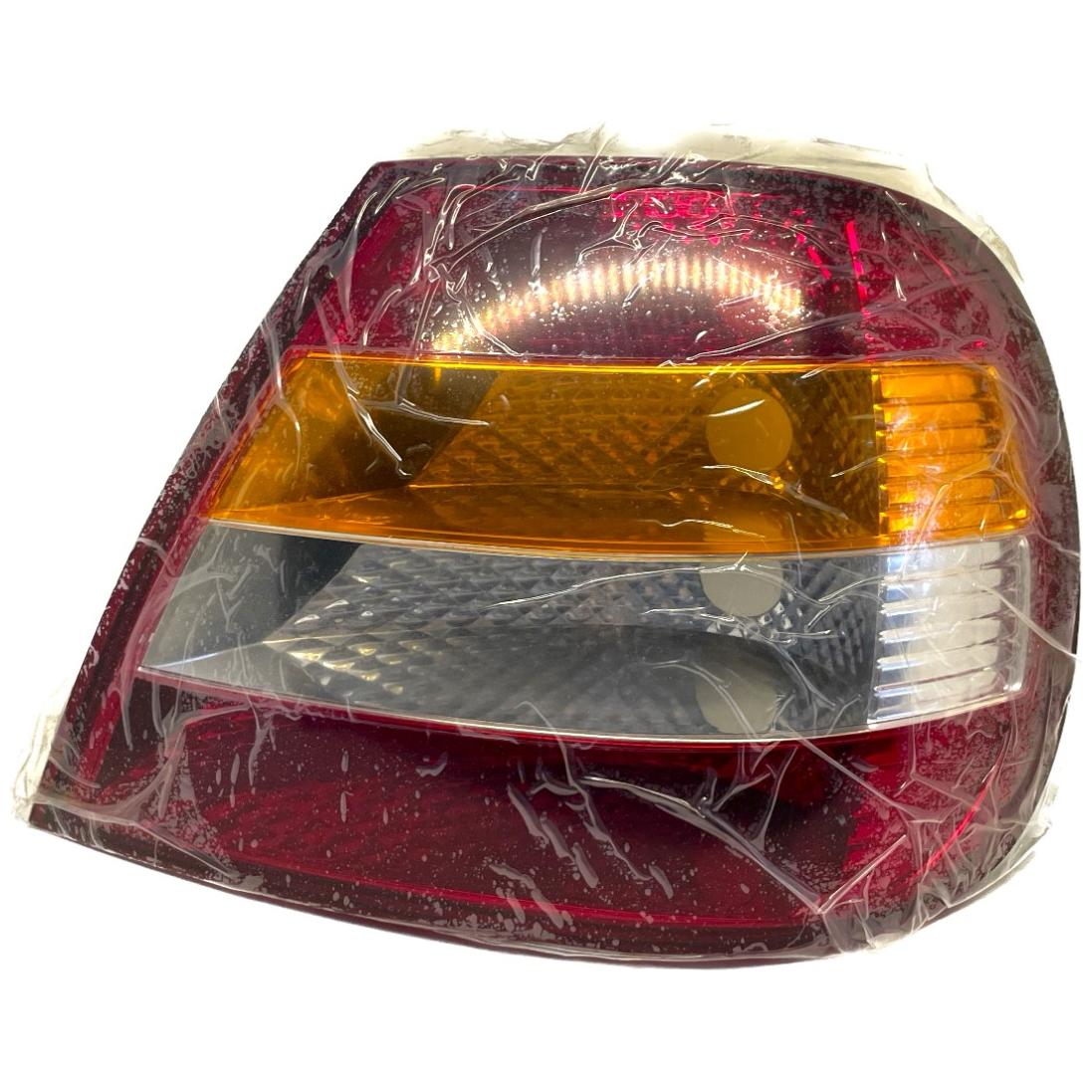 Lanterna Traseira Direita para Fiat Siena - Arteb - 0460370